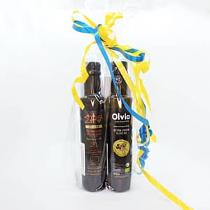 presentpaket med olivolja och balsamvinäger